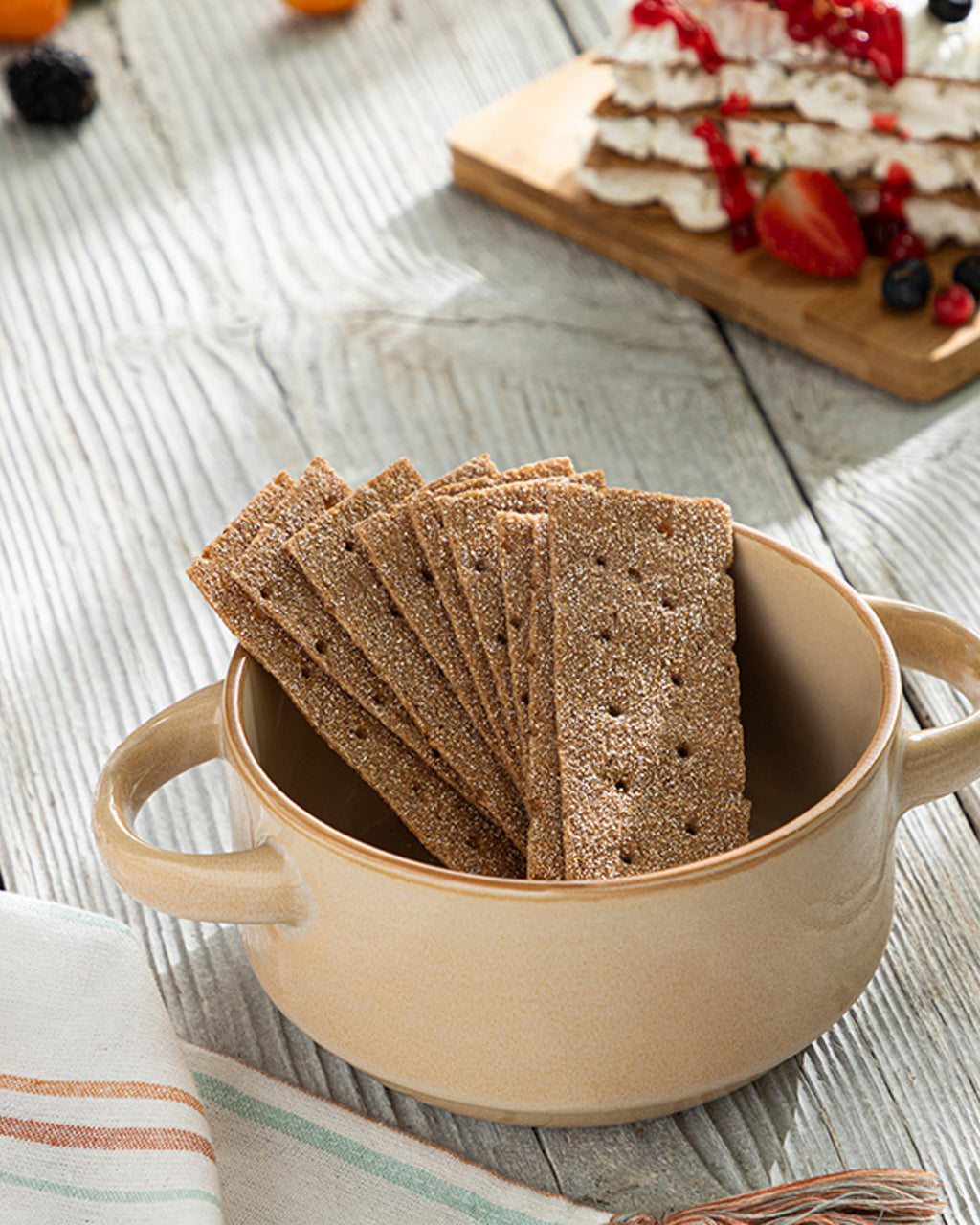 Freda Ceramic with Handle Bowl 620 ml Cream (view 2)
