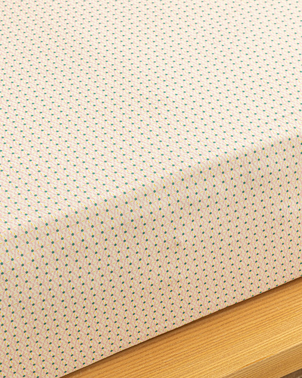 Tetrad Easy Iron Double Size Fitted Sheet 160x200 cm Light Pink (view 2)