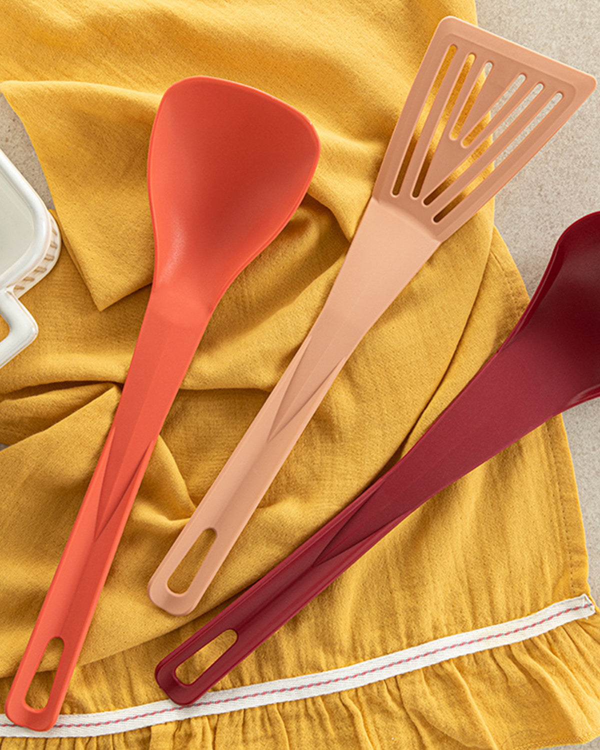 Mix Me Plastic 9 Pieces Service Set 32 cm - Red