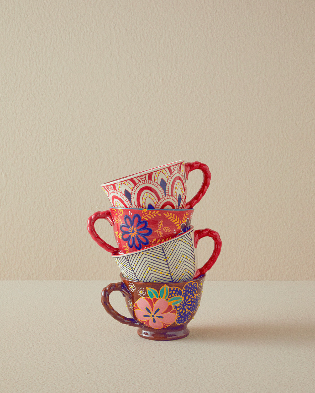 Mara Ceramic Mug 400 ml Red - Black (view 3)