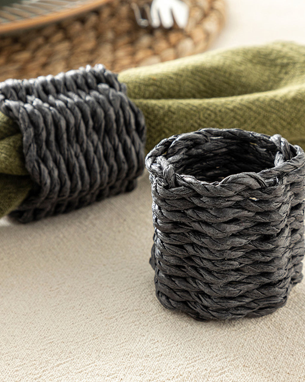 Trikote Raffia 2 pcs Napkin Ring 5 cm Black (view 3)