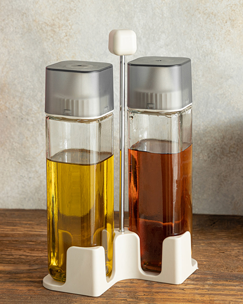 Symbol Glass 2 pcs Oil Bottle 270 ml Cream