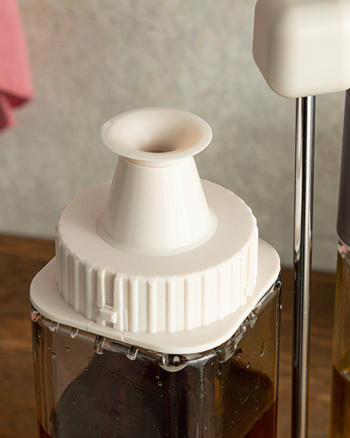 Symbol Glass 2 pcs Oil Bottle 270 ml Cream (view 3)