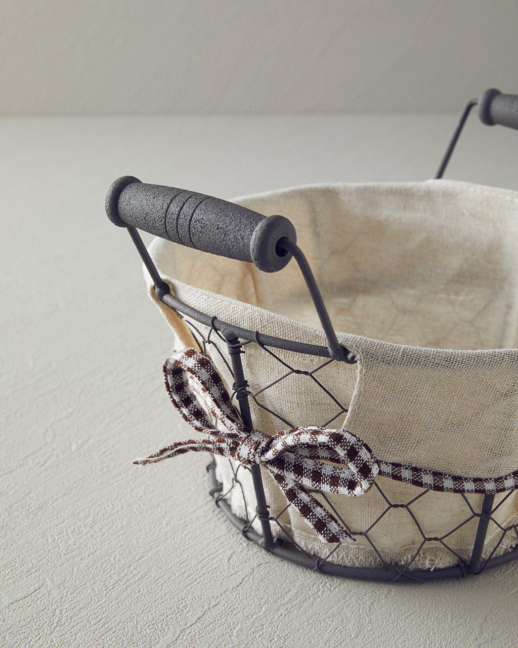 Aluna Metal Bread Basket 20 cm Beige (view 2)