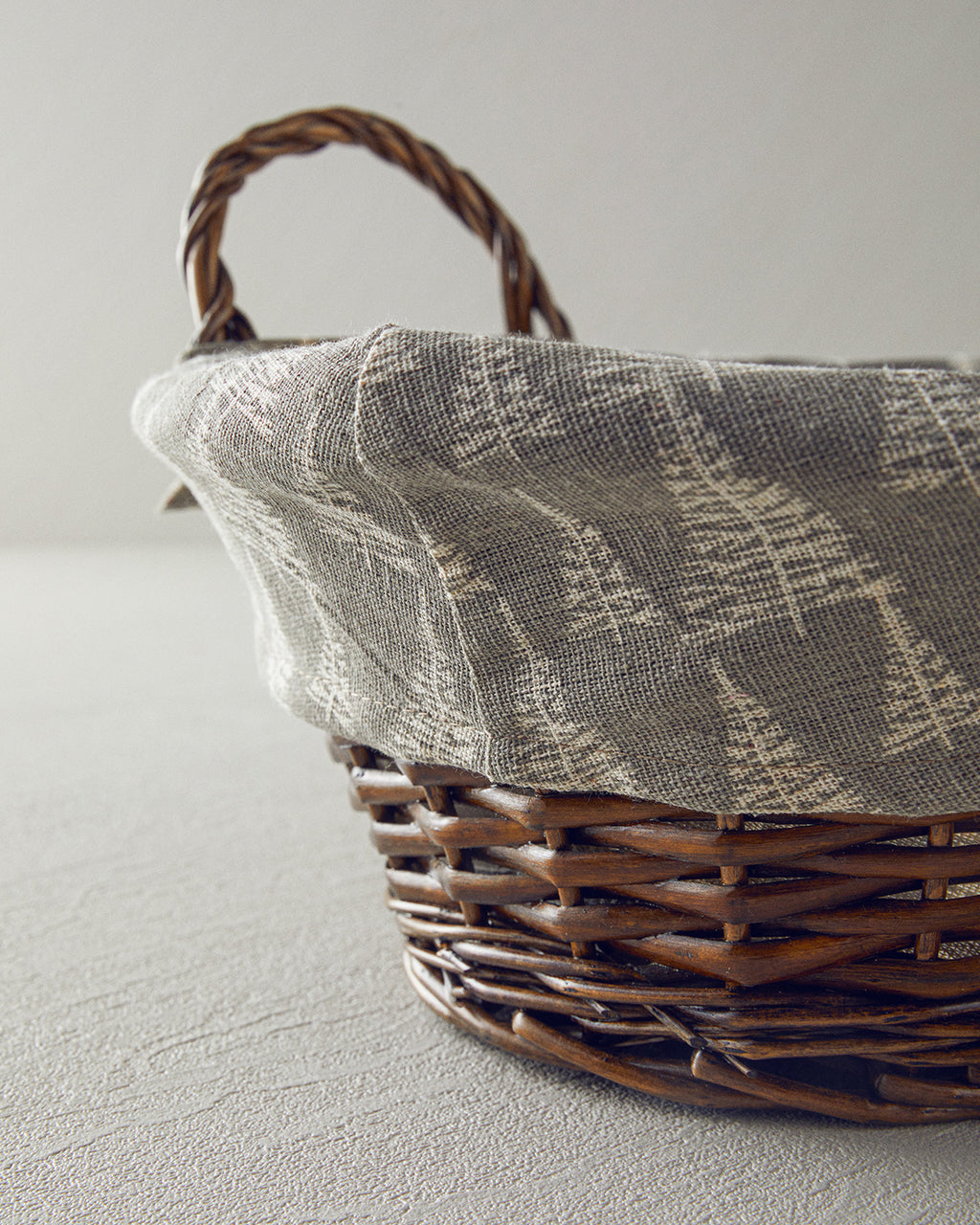 Linear Wicker Bread Basket 35x25 cm Gray (view 3)