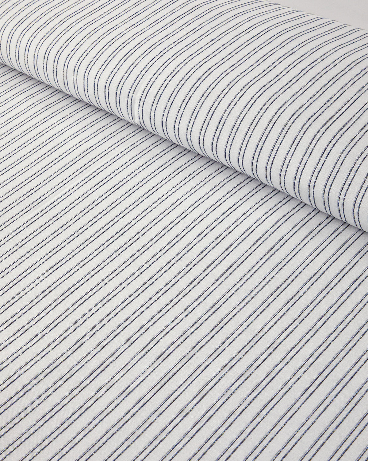 Stitch Line Yarn Dyed Duvet Cover Set Navy Blue (view 9)
