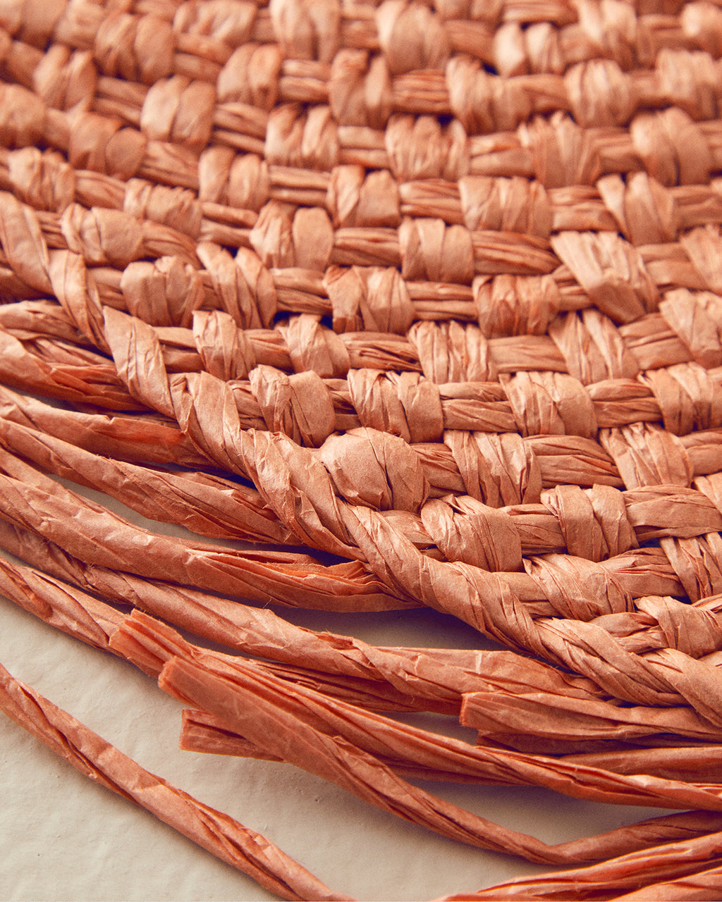 Martina Paper Table Mat 38 cm Salmon (view 2)