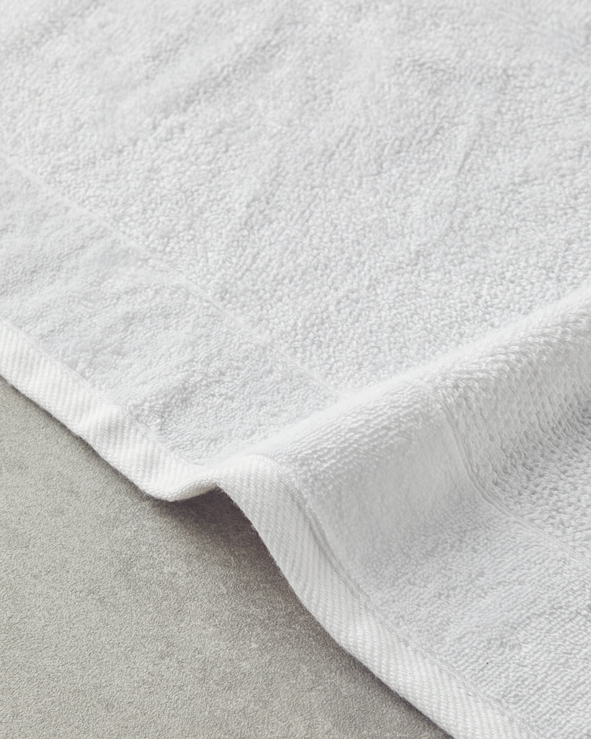 Melinda Bamboo Face Towel 50x90 cm White (view 3)