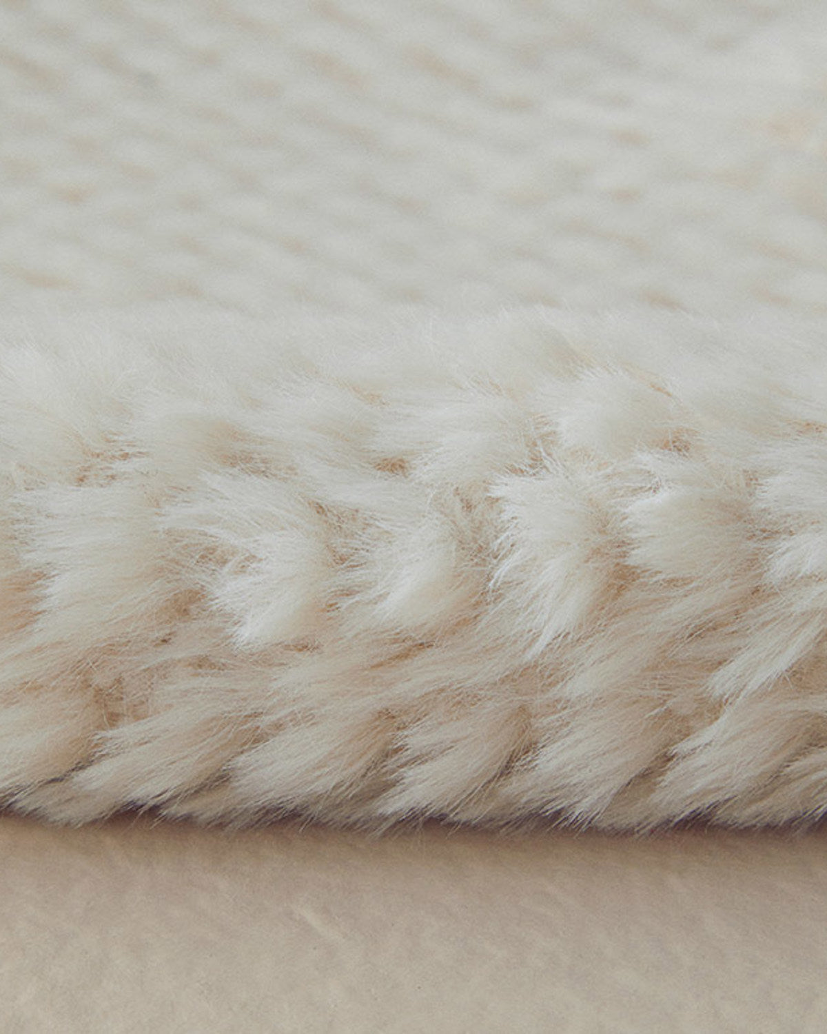 Fluffy Hot Water Bottle 33x19 cm Ecru (view 3)