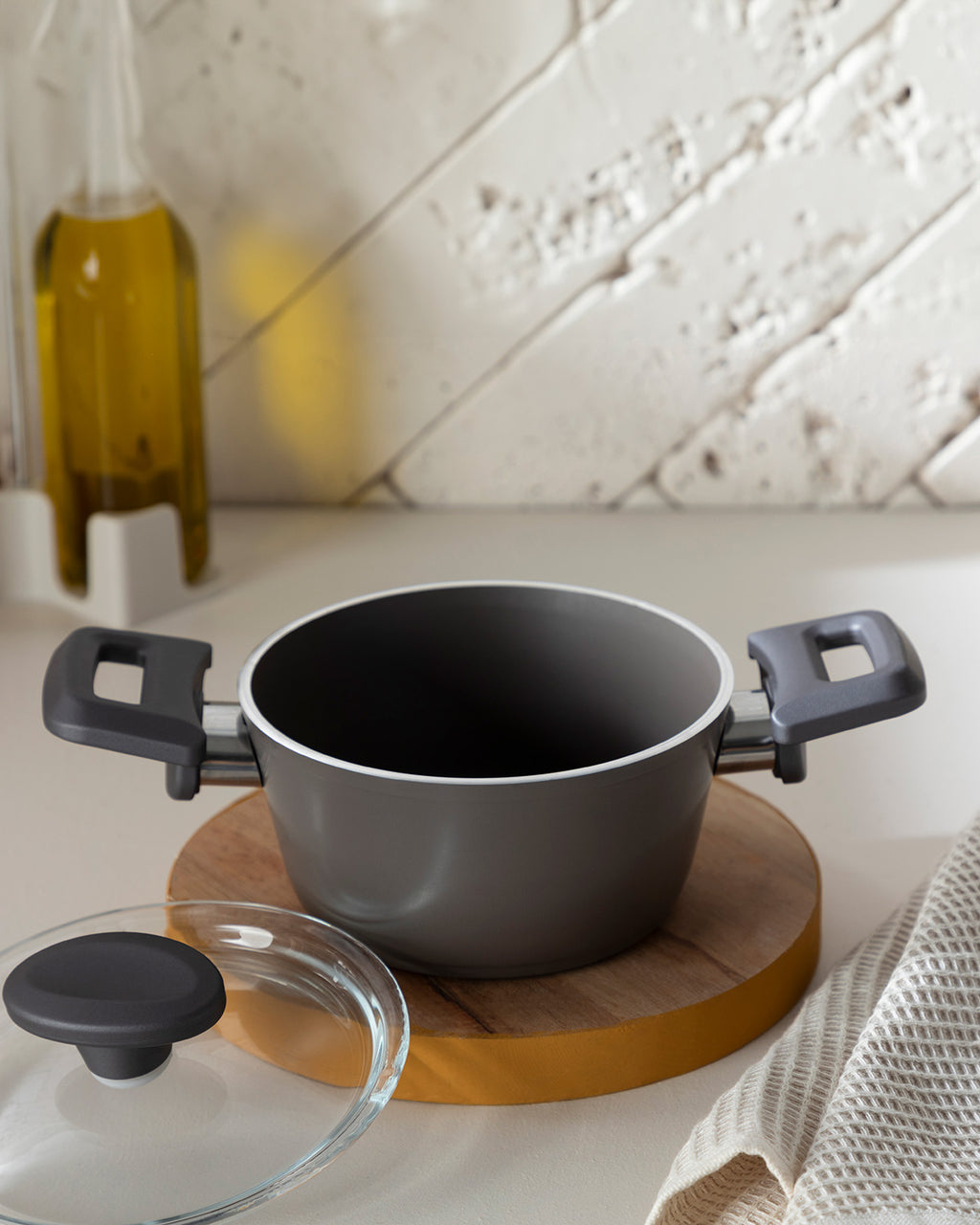 Pretty Aluminum Mini Pot 14 cm - Beige (view 2)