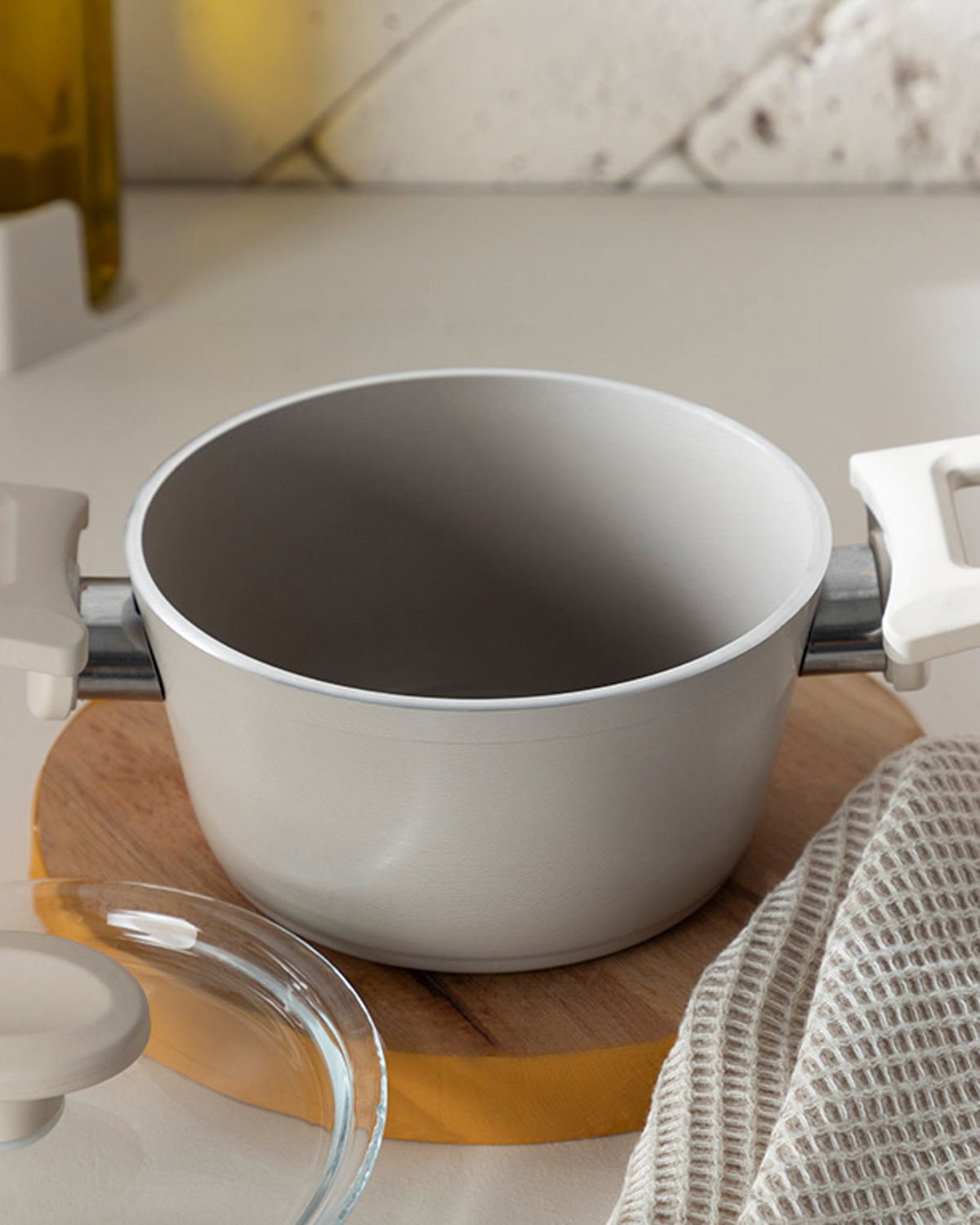 Pretty Aluminum Mini Pot 14 cm (view 6)