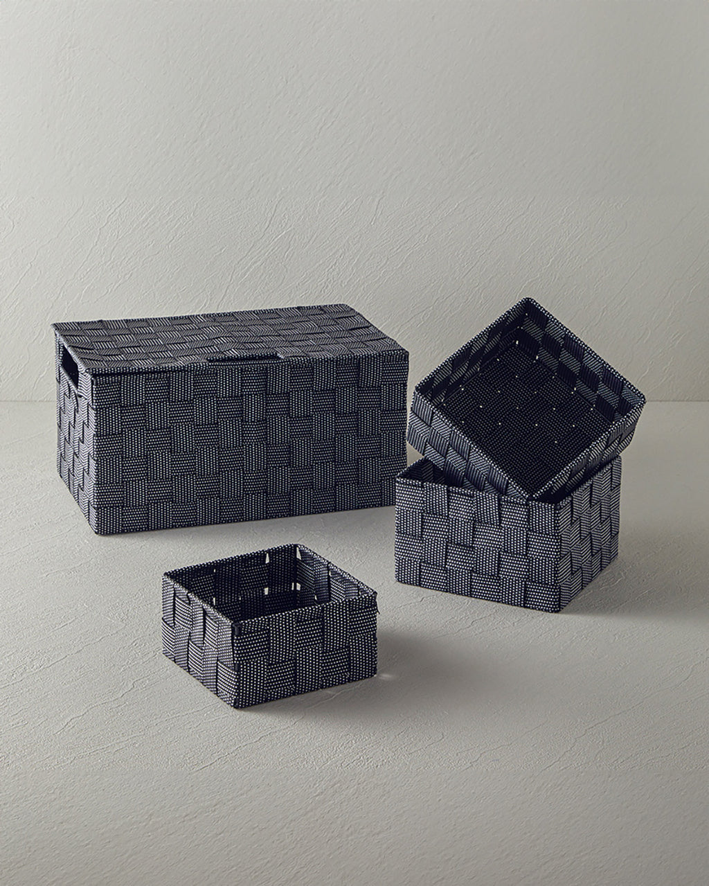 Shine Polypropylene with Cover Storage Box 34x22x17.5 cm Black (view 4)