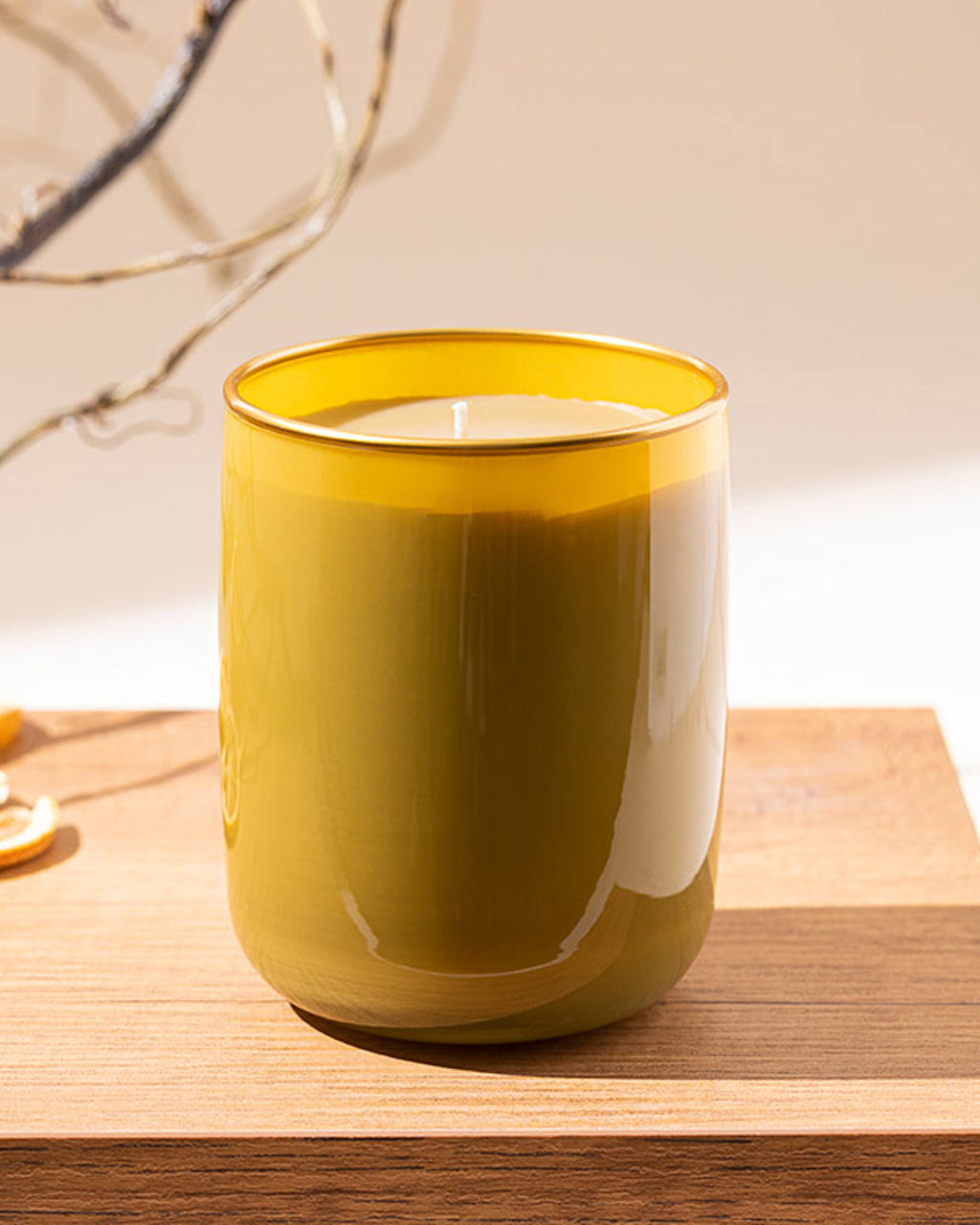 Carmin Scented Candle 190 g (view 2)