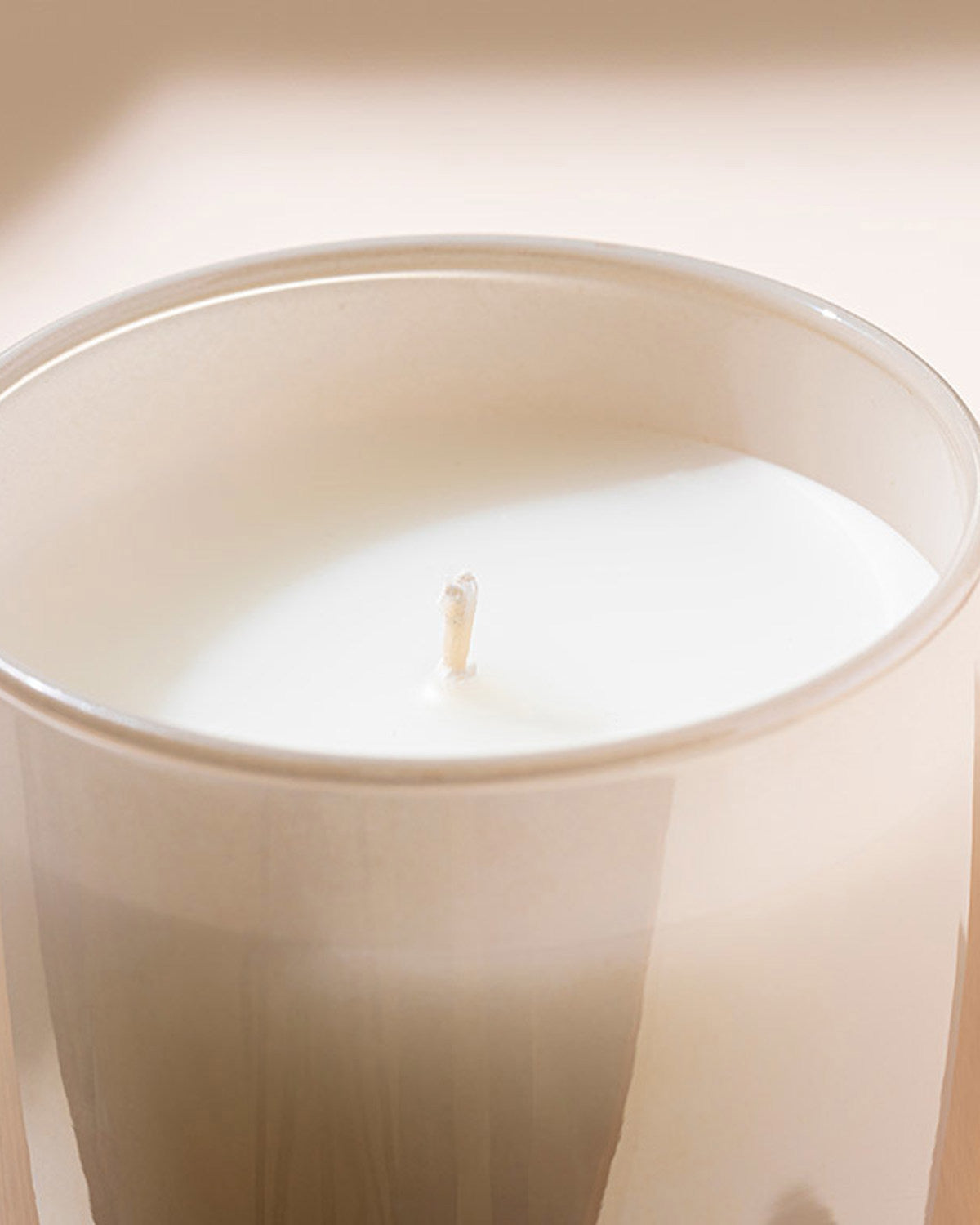 Pearl Scented Candle 190 g (view 3)