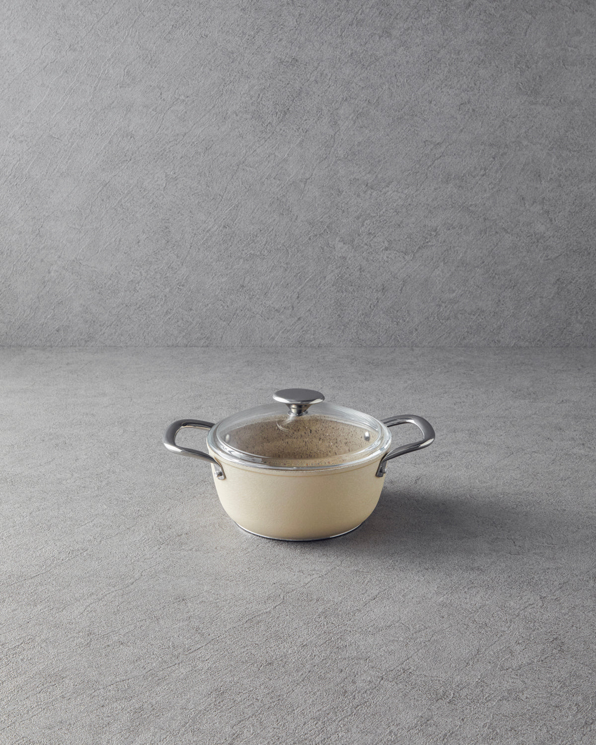 Charm Aluminum Deep Pot (view 16)