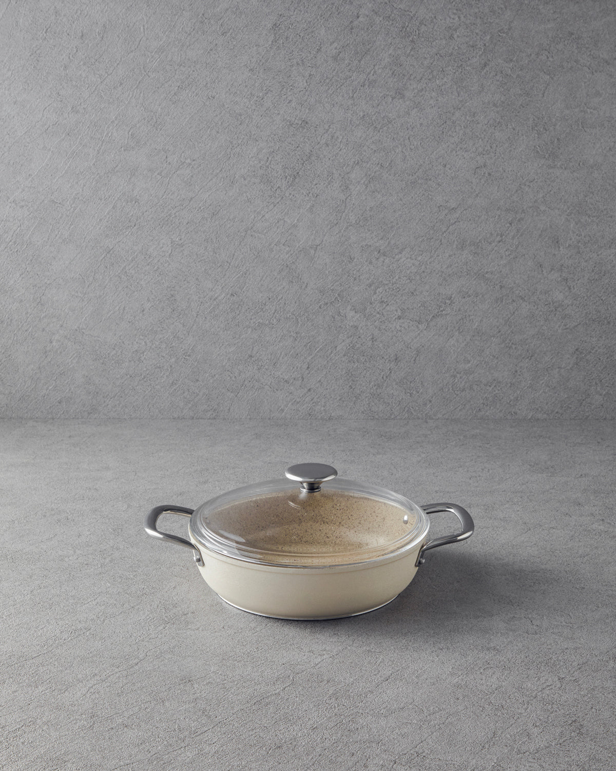 Charm Aluminum Flat Pot 26 cm (view 8)