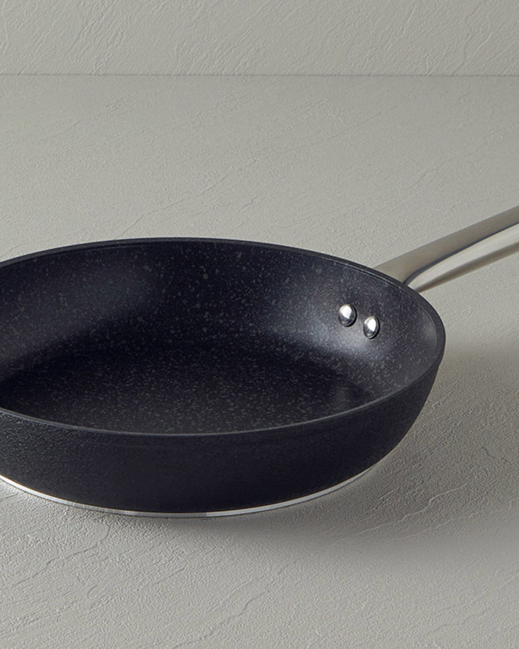 Charm Aluminum Griddle (view 6)