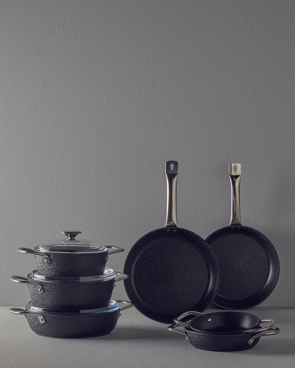 Charm Aluminum Omelet Pan (view 6)