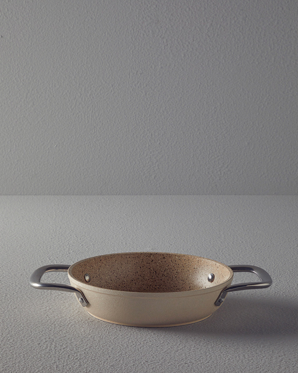 Charm Aluminum Omelet Pan (view 13)