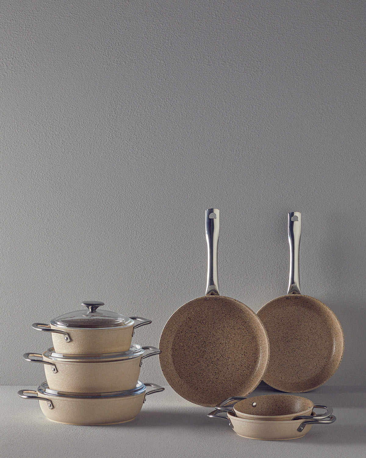 Charm Aluminum Omelet Pan (view 18)