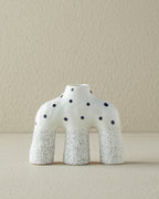 Dotsy Stoneware Vase 13x9x18.9 cm White