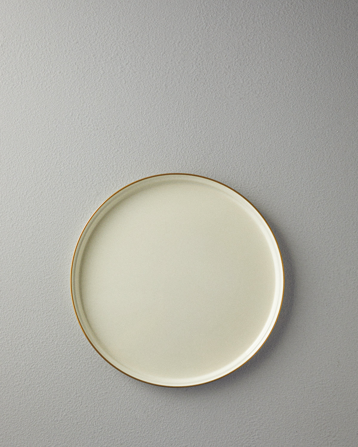 Isidora Enamel Round Tray 31 cm (view 5)