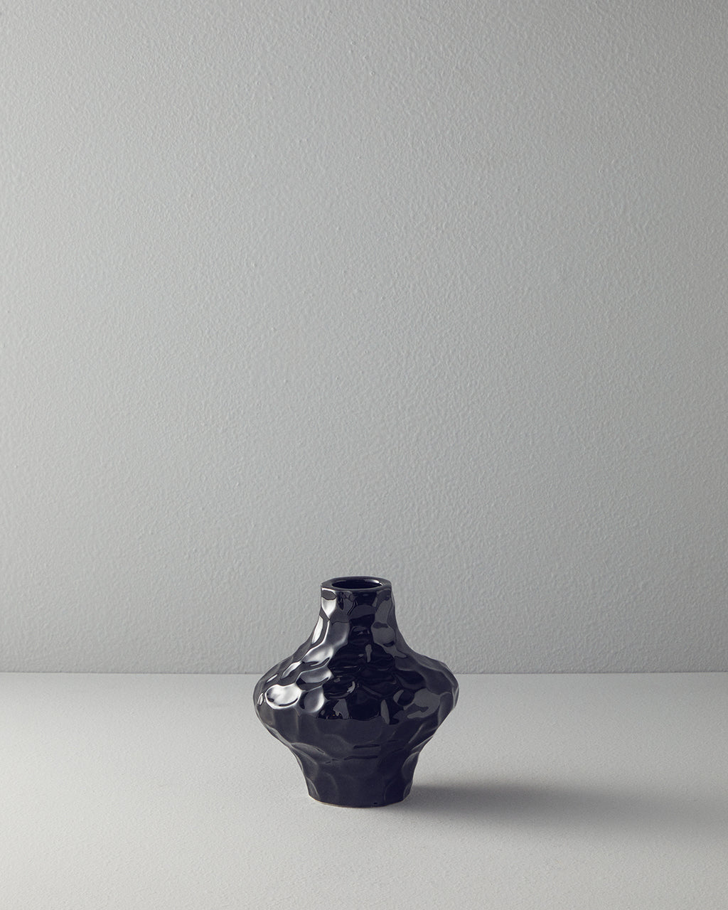 Tessa Ceramic Vase 14x12.7x15.5 cm Black