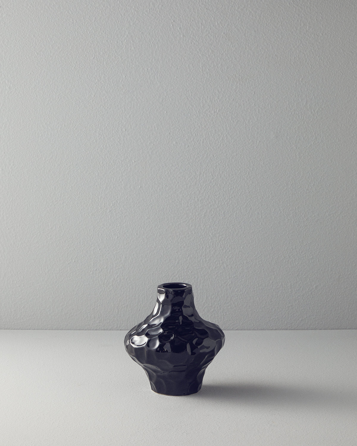 Tessa Ceramic Vase 14x12.7x15.5 cm Black