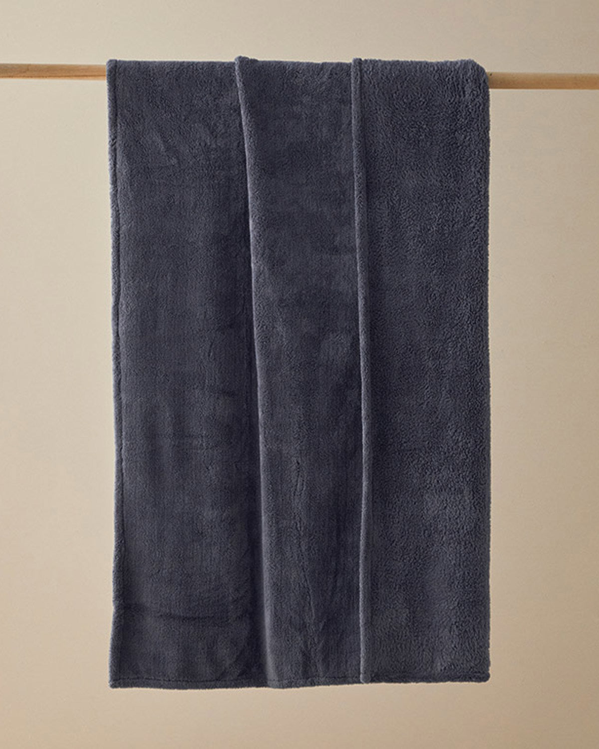 Cozy Wellsoft TV Blanket 120x170 cm - Anthracite