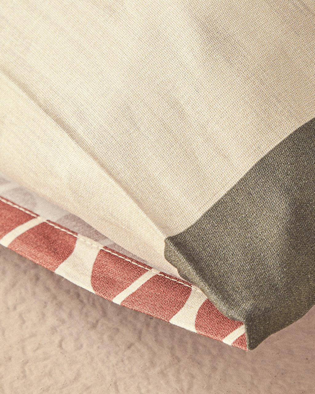 Dynamic Square Soft Cotton with Digital Print 2 pcs Pillow Case 50x70 cm Beige - Terracotta (view 4)