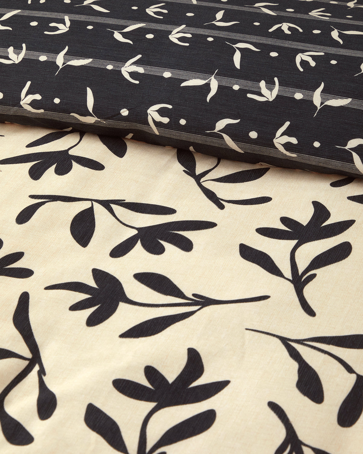 Vinette Soft Cotton with Digital Print Duvet Cover Set - Green - King 240x220 cm (view 2)