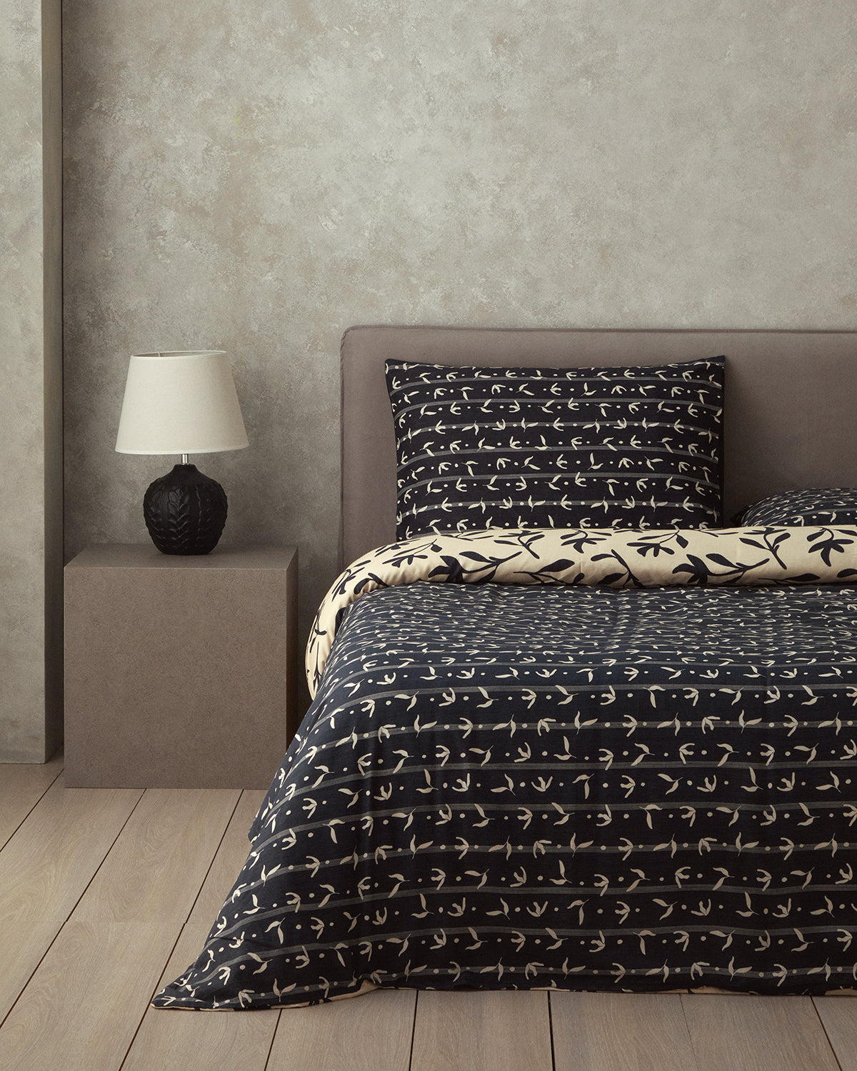 Vinette Soft Cotton with Digital Print Duvet Cover Set (view 4)