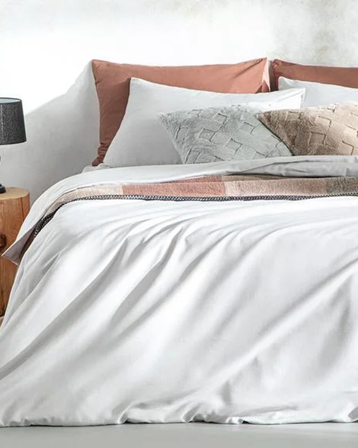 Novella Premium Soft Cotton Duvet Cover (view 9)