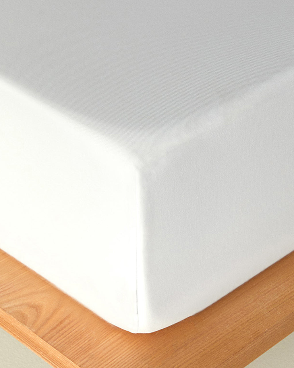 Classy Twill Fitted Sheet - White - Double 160x200 cm