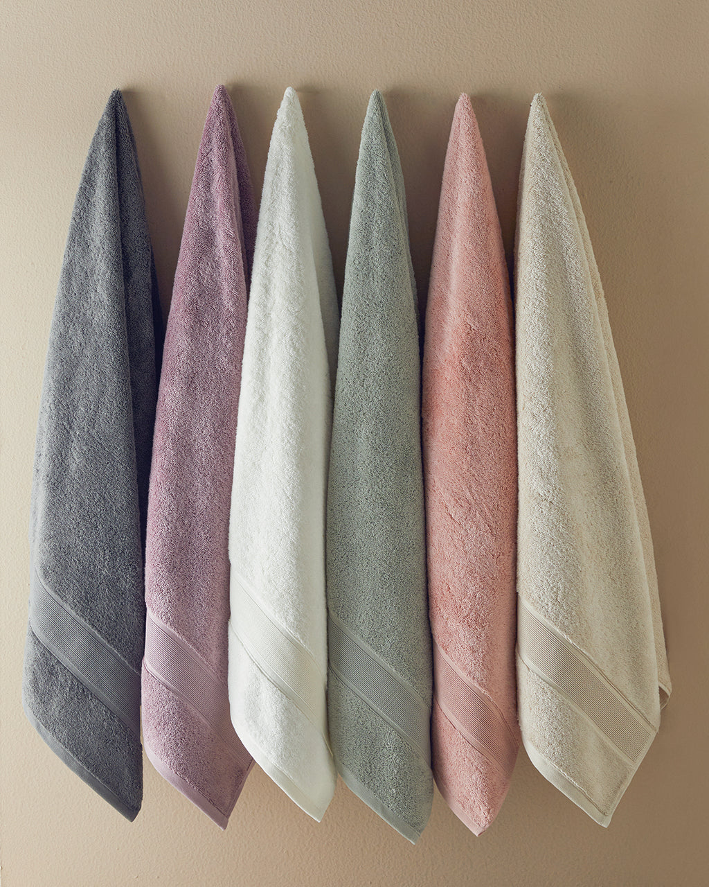 Poffy Soft&Premium Cotton Bath Towel 70x140 cm - Green (view 3)
