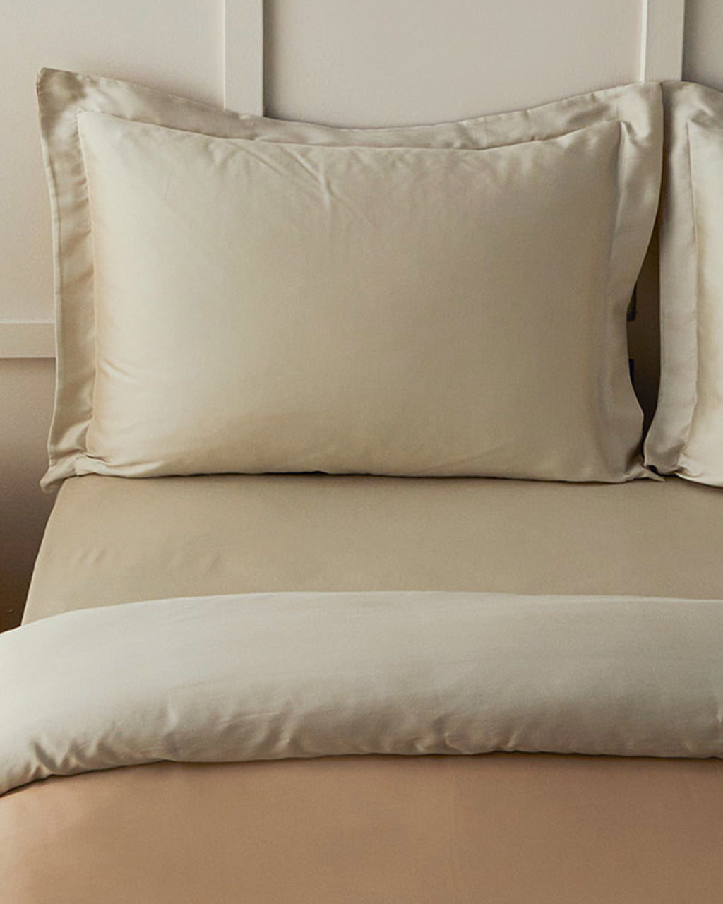 Silk Duvet Cover Set - Gray - King 240x220 cm (view 3)