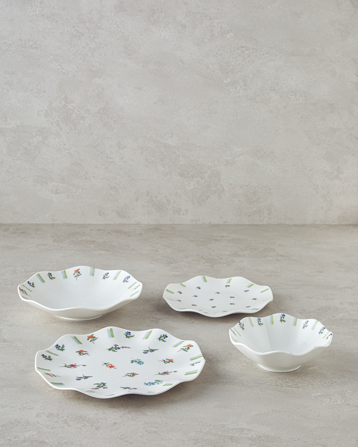 Pleasant Porcelain Table Set 24 Pieces, 6 Servings Green - Blue (view 4)
