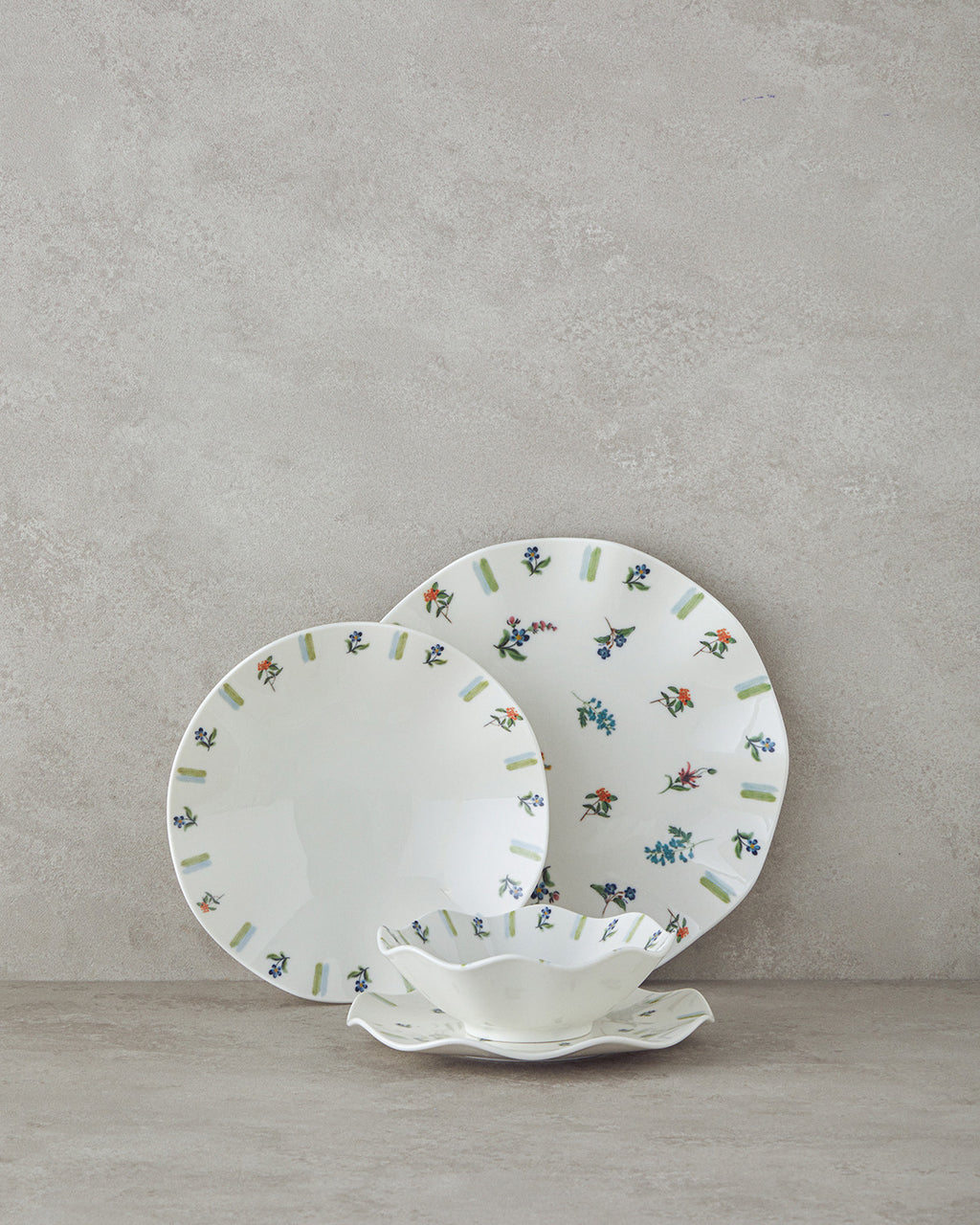 Pleasant Porcelain Table Set 24 Pieces, 6 Servings Green - Blue (view 5)