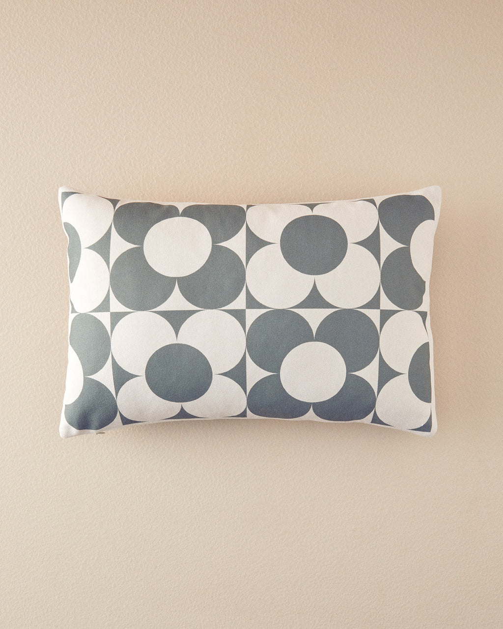 Dita Decorative Cushion 33x50 cm - Mustard