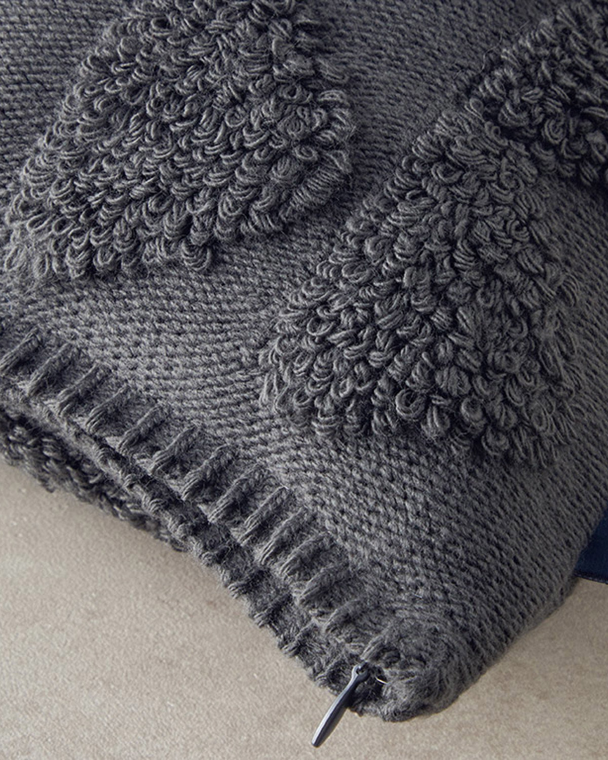 PlushTouch Knitwear Toss Pillow Cover 45x45 cm Anthracite (view 2)