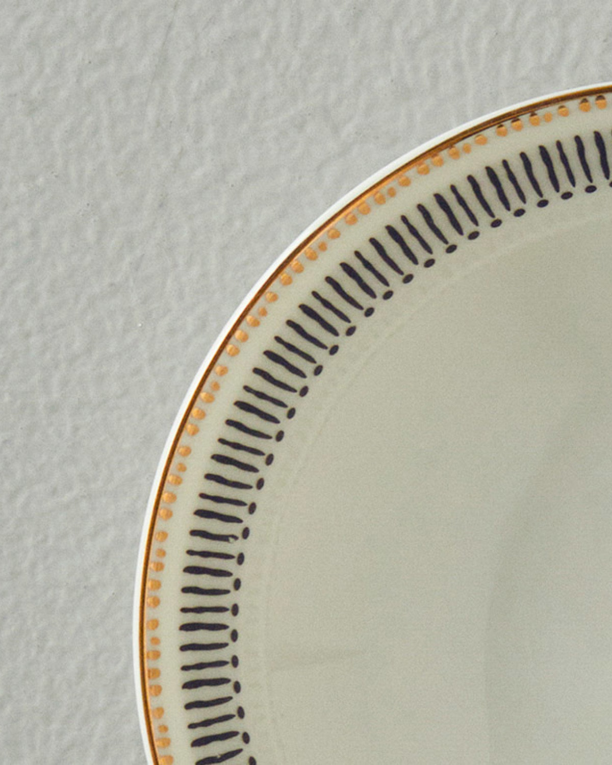 Modern Passion Bone Porcelain Bowl 15 cm Black (view 2)