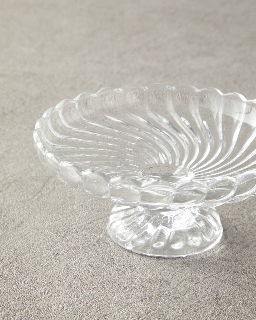 Fiona Glass with Legs Serving Ware 14.5 cm Transparent (view 3)