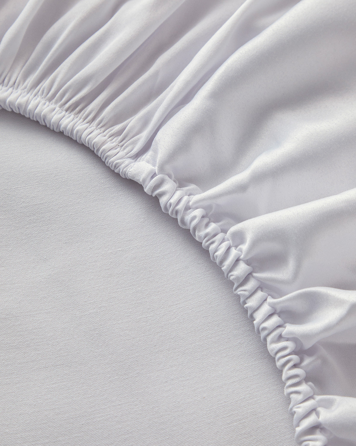 Imperial Premium Viscose Satin Double Size Duvet Cover Set 200x220 cm White (view 7)