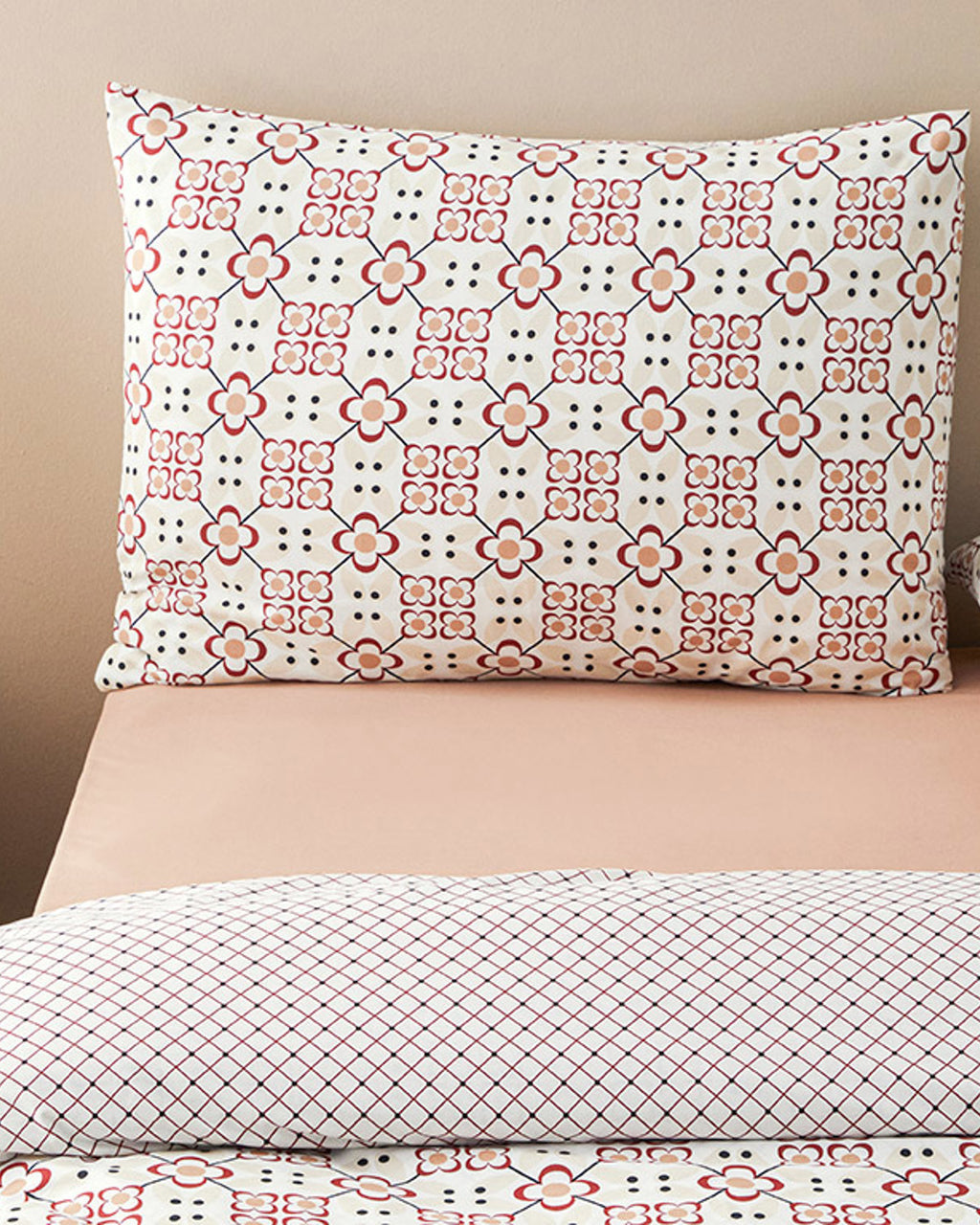 Cotton Double Size Duvet Cover Set 200x220 cm Red (view 2)