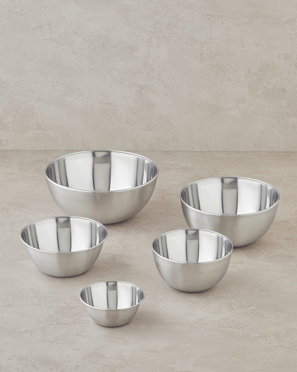 Enrica Stainless Steel Bowl 16x16.5 cm Silver (view 3)