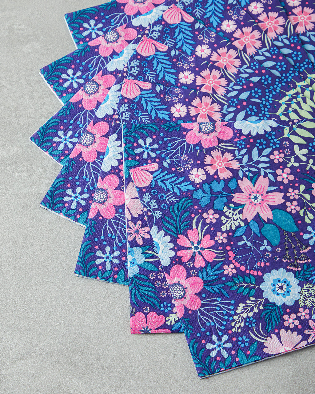 Flower Garden Paper 20 pcs Napkin 33x33 cm Pink - Blue (view 2)