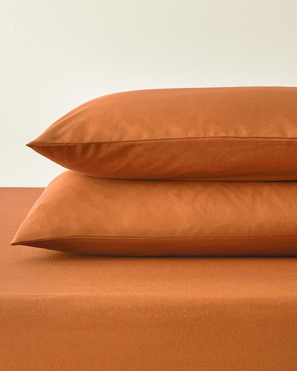 Plain Cotton Double Size Fitted Sheet Set 160x200 cm (view 4)