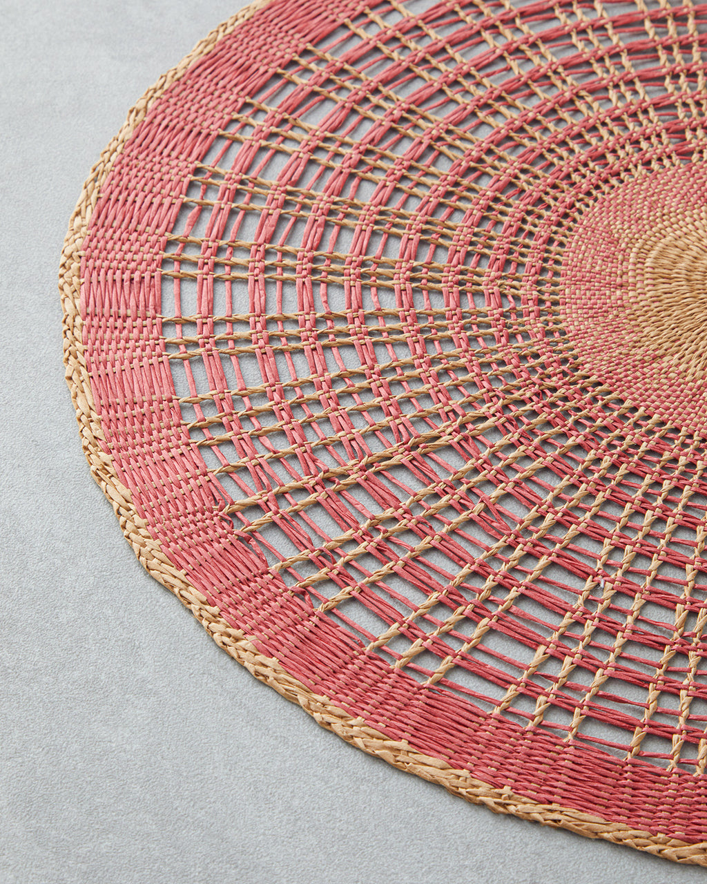 Bienne Paper Table Mat 38 cm (view 4)