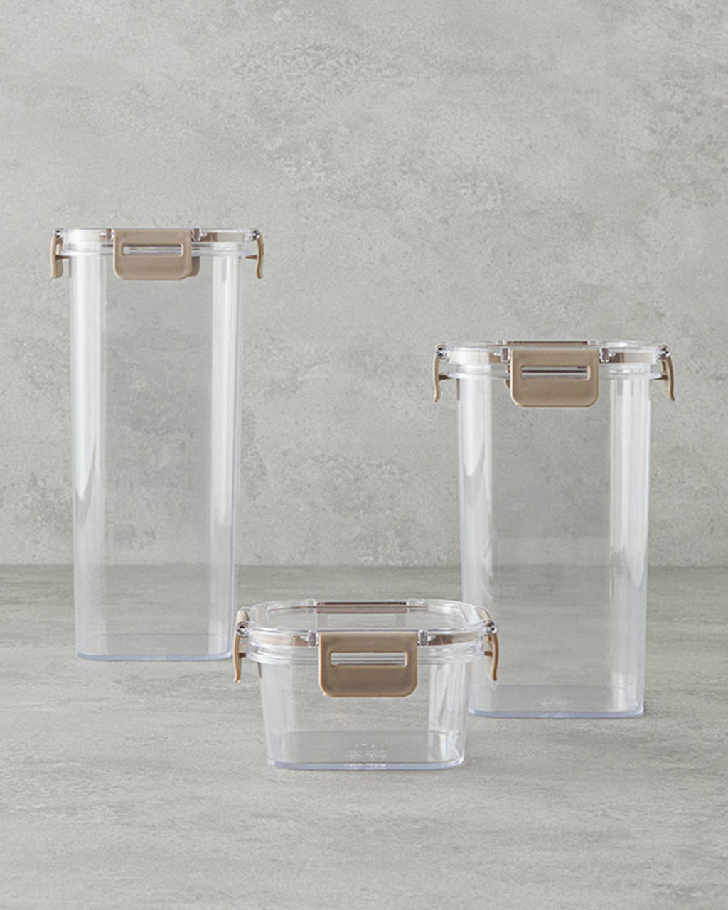 Super Lock Plastic 3 pcs Food Container 400+1400+17800 ml (view 4)