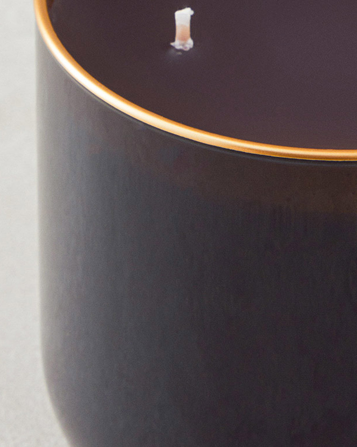 Colin Scented Candle 270 g Brown (view 3)